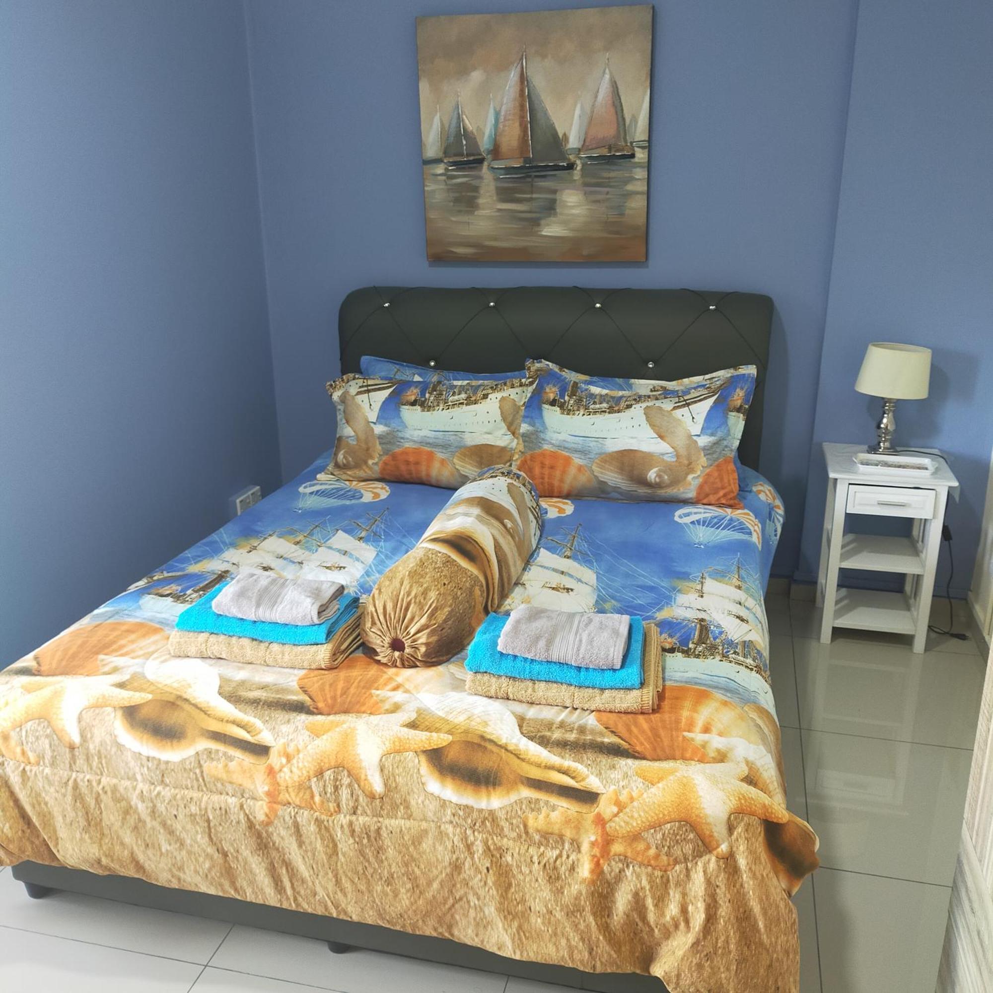 Relaxing Retreats At Cocobay Apartments Port Dickson Rum bild